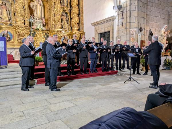 O Coro Crecente nun concerto