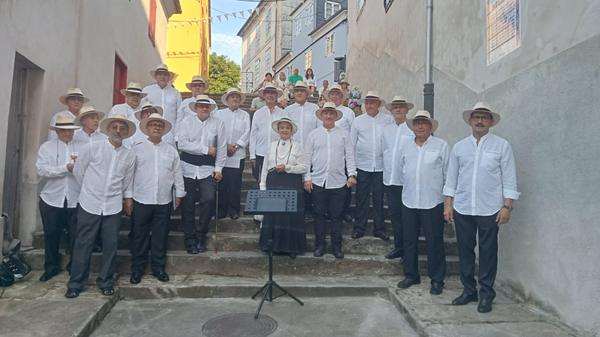 O Coro Crecente nun concerto